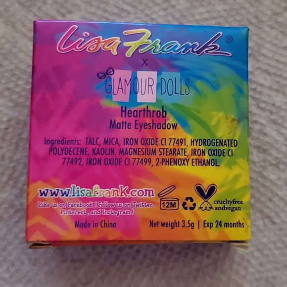 Lisa Frank Glamour Dolls Eye Shadow - "Heartthrob" - Picture 5 of 7